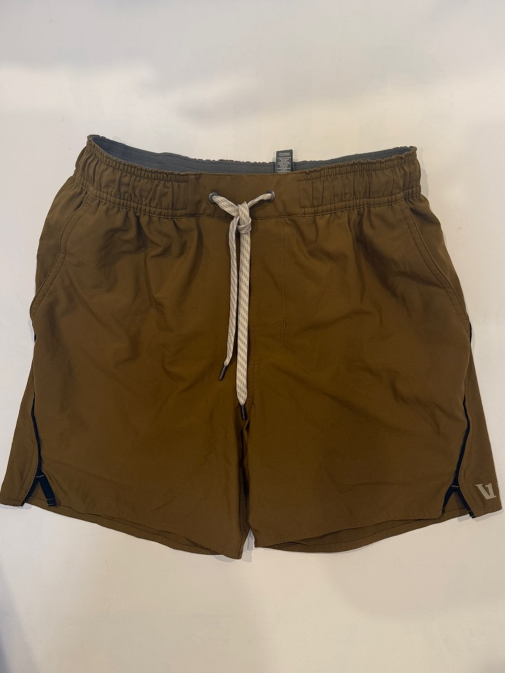 VUORI Men's Brown Athletic Drawstring Shorts SMALL